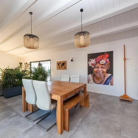 Ideale Pour Deux Familles Qui Cohabitent فيلة